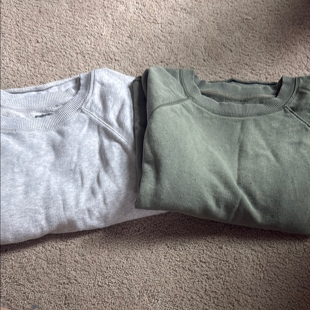 Aerie Gray and Green Crewneck Sweatshirts (2)